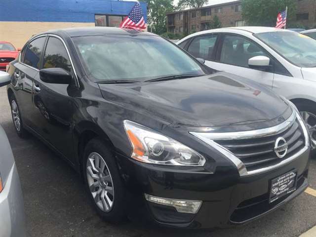 Nissan Altima 2015 photo 2